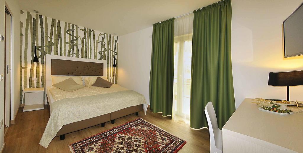 Hotel Florida Левіко-Терме Номер фото