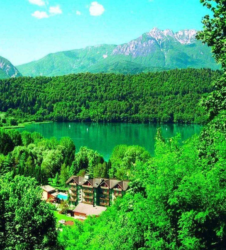 Hotel Florida Левіко-Терме Екстер'єр фото